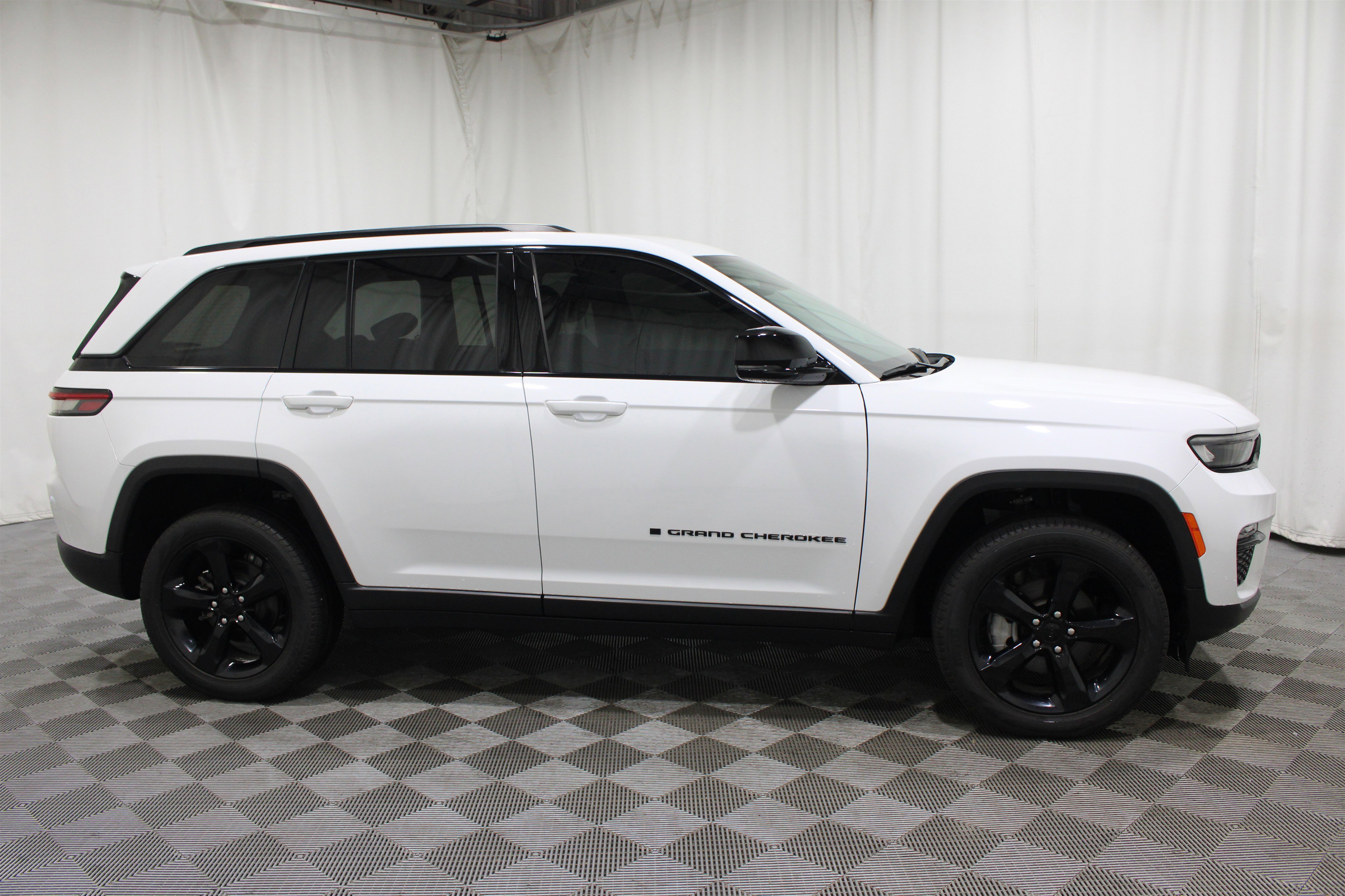 2024 Jeep Grand Cherokee Limited - Photo 27