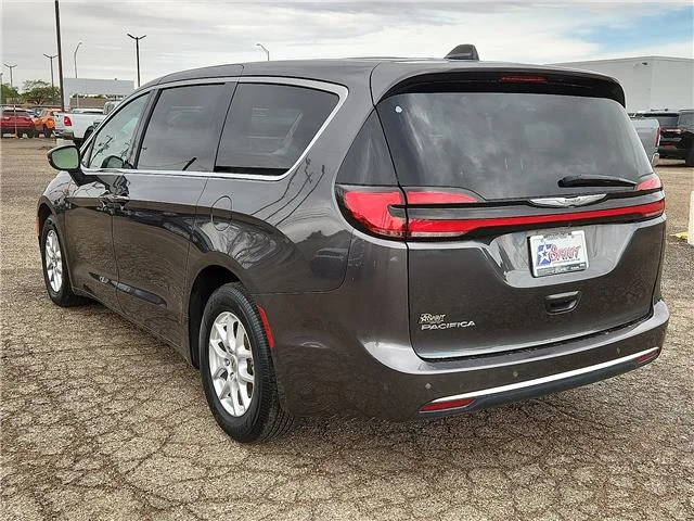 Used 2023 Gray Chrysler Touring L Front-Wheel Drive Passenger image 3