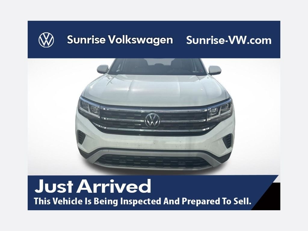 Certified Used 2023 White Volkswagen 3.6L V6 SE w/Technology image 1