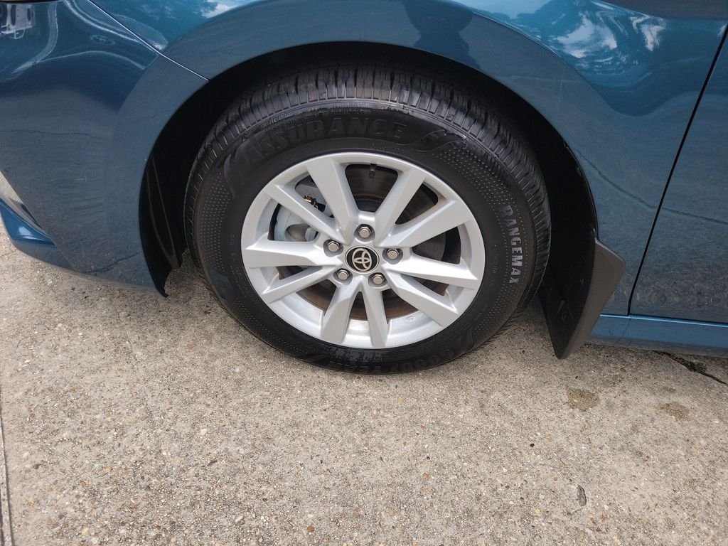 Certified Used 2026  Toyota LE image 33