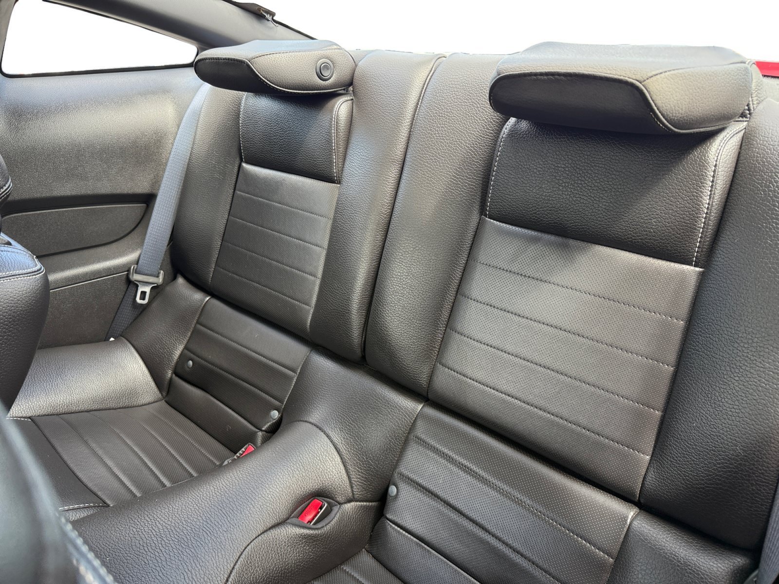 Used 2012 Race Red Ford V6 Premium image 16