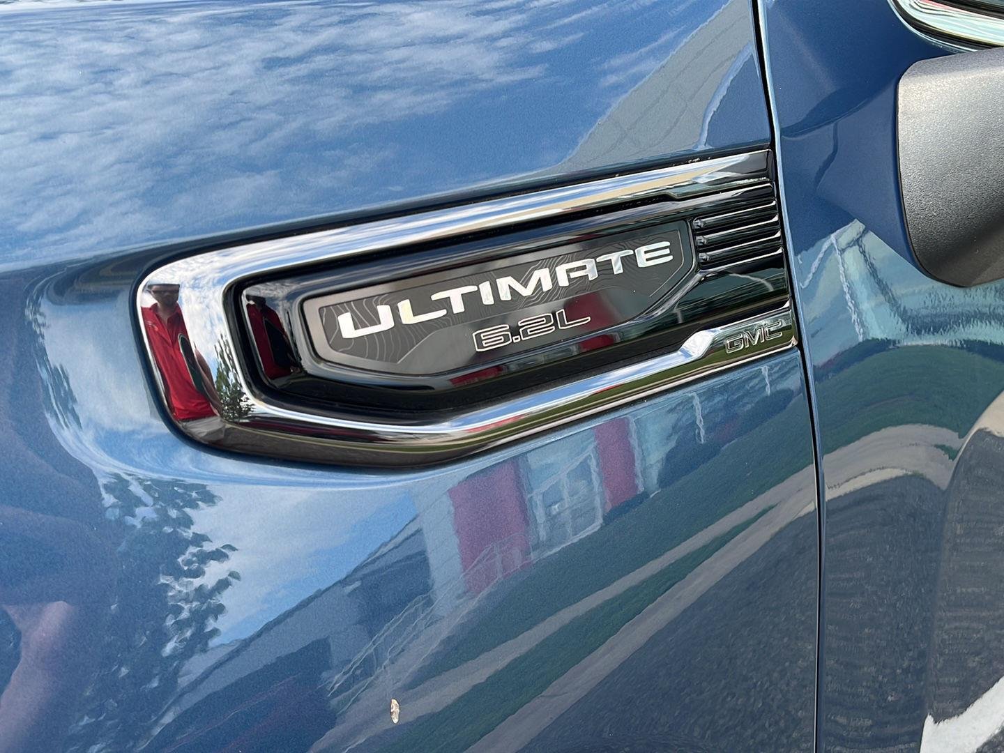 Used 2024 Downpour Metallic GMC Denali Ultimate image 9