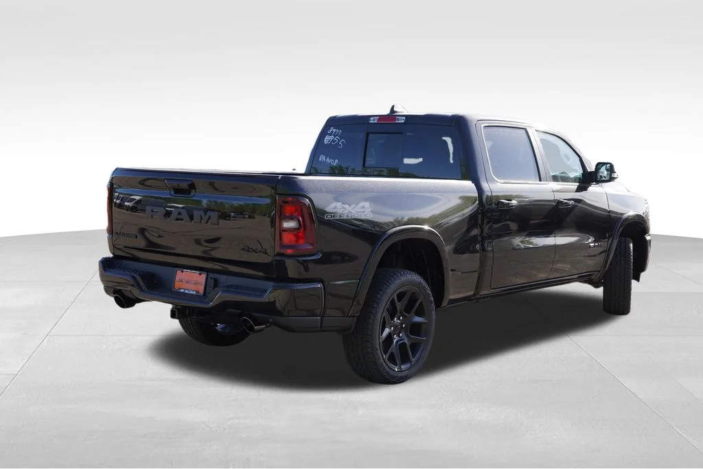 New 2026 Diamond Black Crystal Pearl-Coat Exterior Paint RAM Laramie image 3