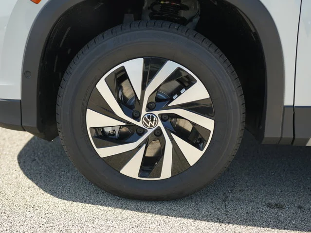 New 2026 Pure White Volkswagen 2.0T S image 11