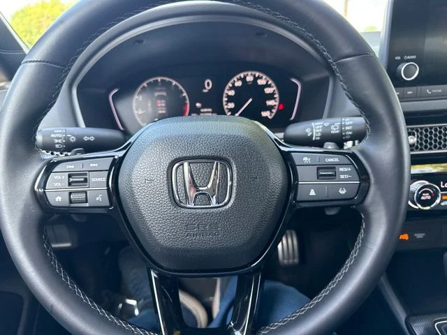 Used 2024  Honda Sport image 21