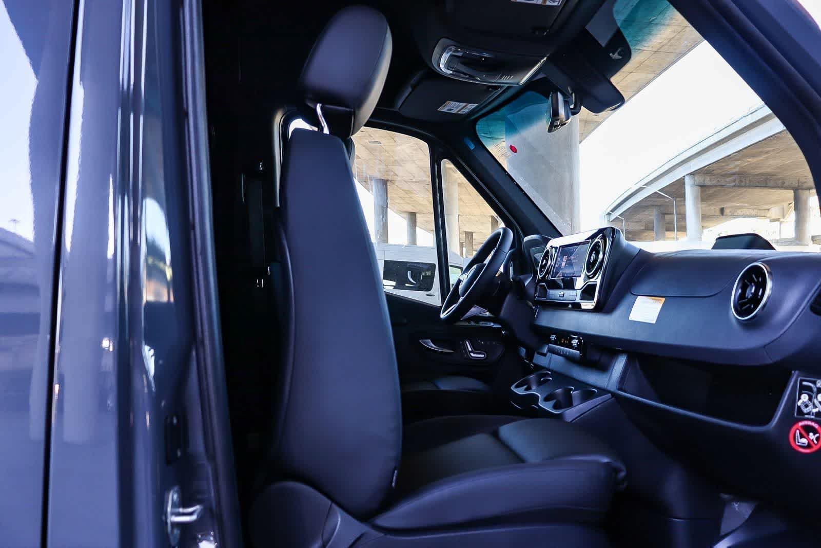 New 2026 Graphite Gray Mercedes-Benz Cargo 144WB High Roof AWD 2.0L I4 Diesel Turbo HO image 17