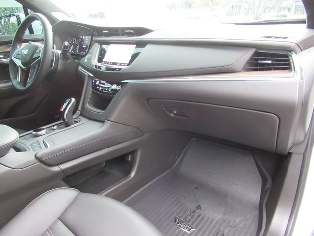 Certified Used 2024 Crystal White Tricoat Cadillac Sport image 12