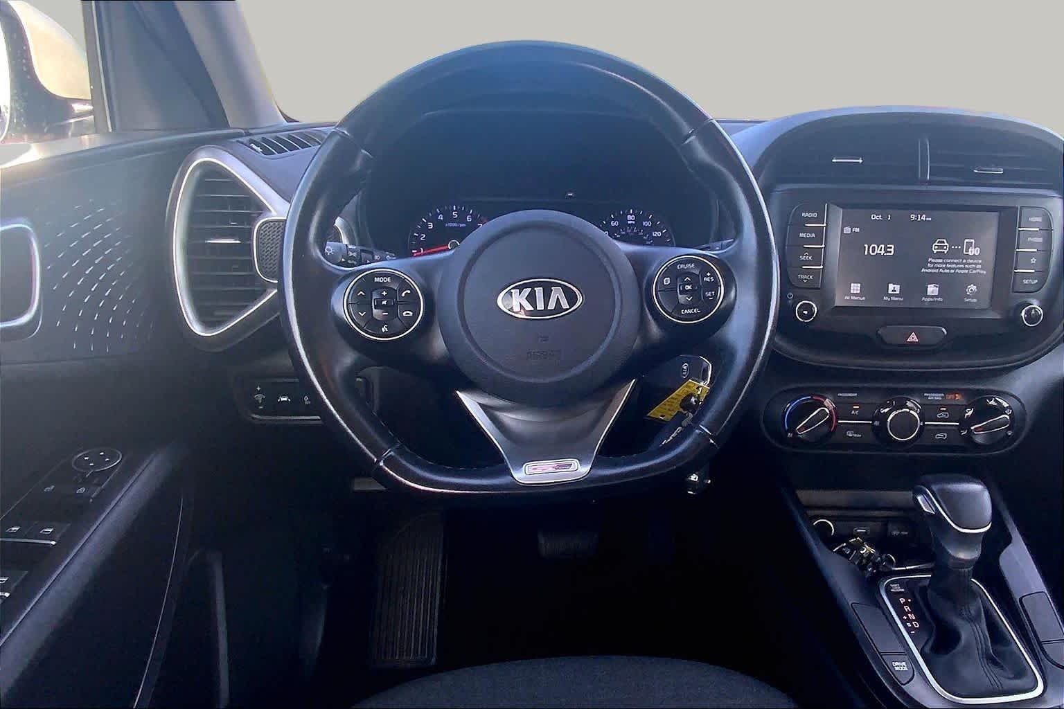 Used 2020 Snow White Pearl Kia GT-Line image 6