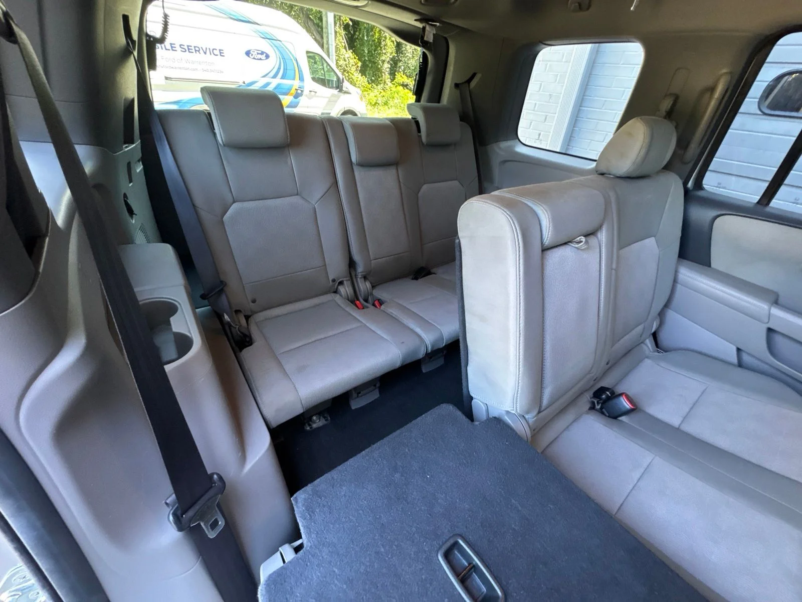 Used 2010 Silver Honda LX image 26