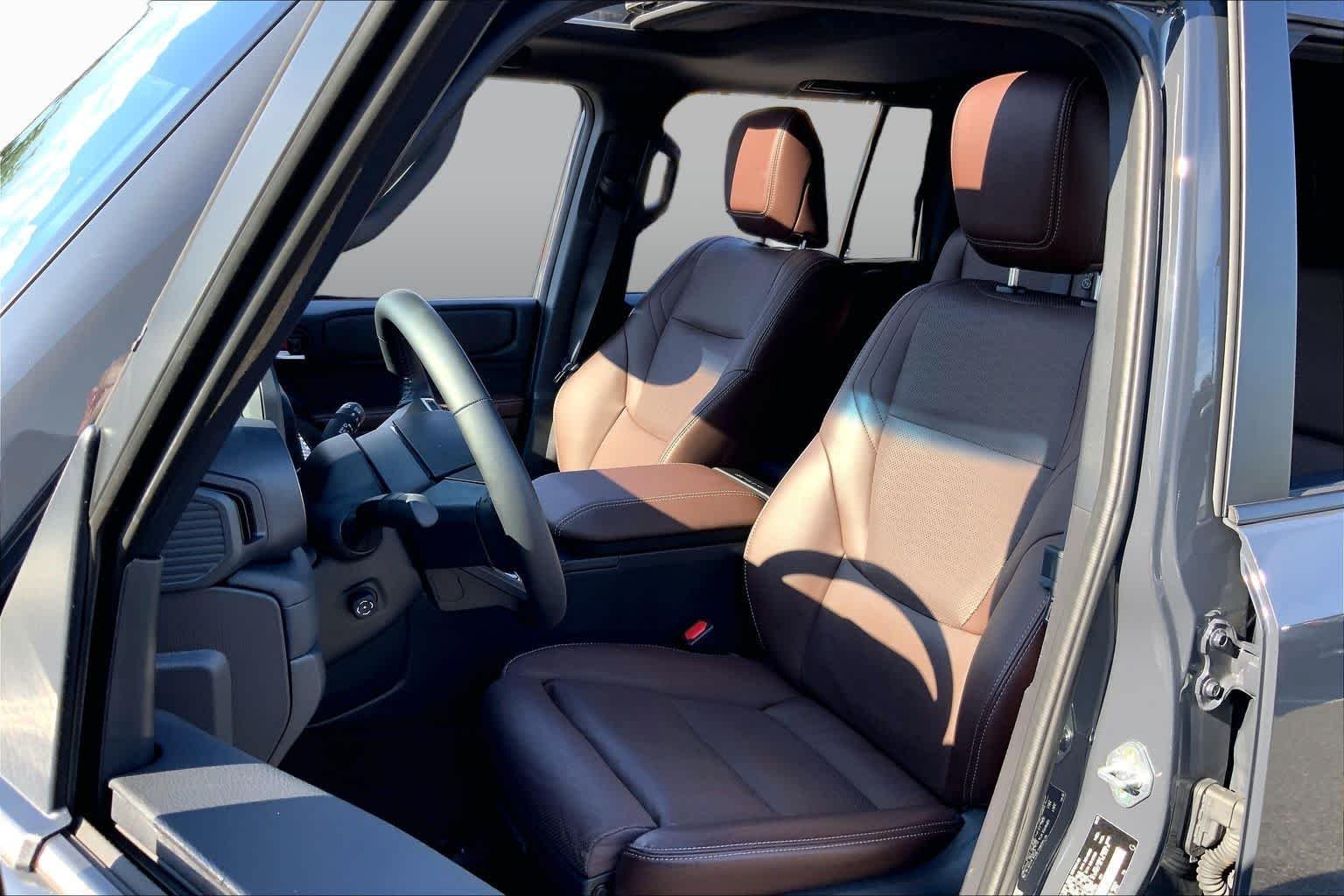 2025 Toyota Land Cruiser Base - Photo 9