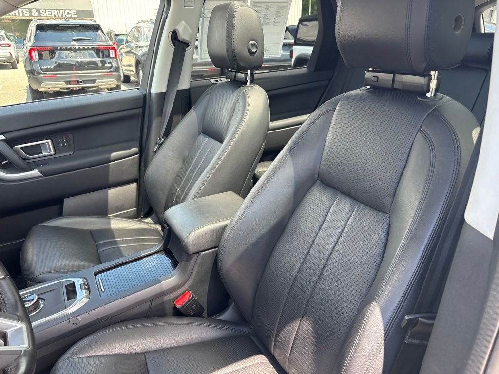 Used 2019 Gray Land Rover  image 14