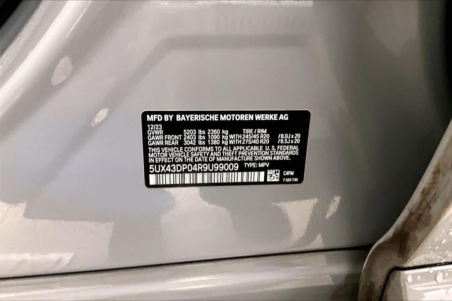 Used 2024 Brooklyn Grey Metallic BMW sDrive30i image 32