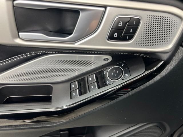 Used 2023 Agate Black Metallic Ford ST image 14