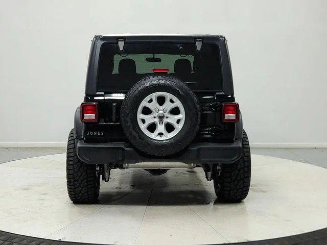 Used 2021 Black Jeep Unlimited Islander image 7