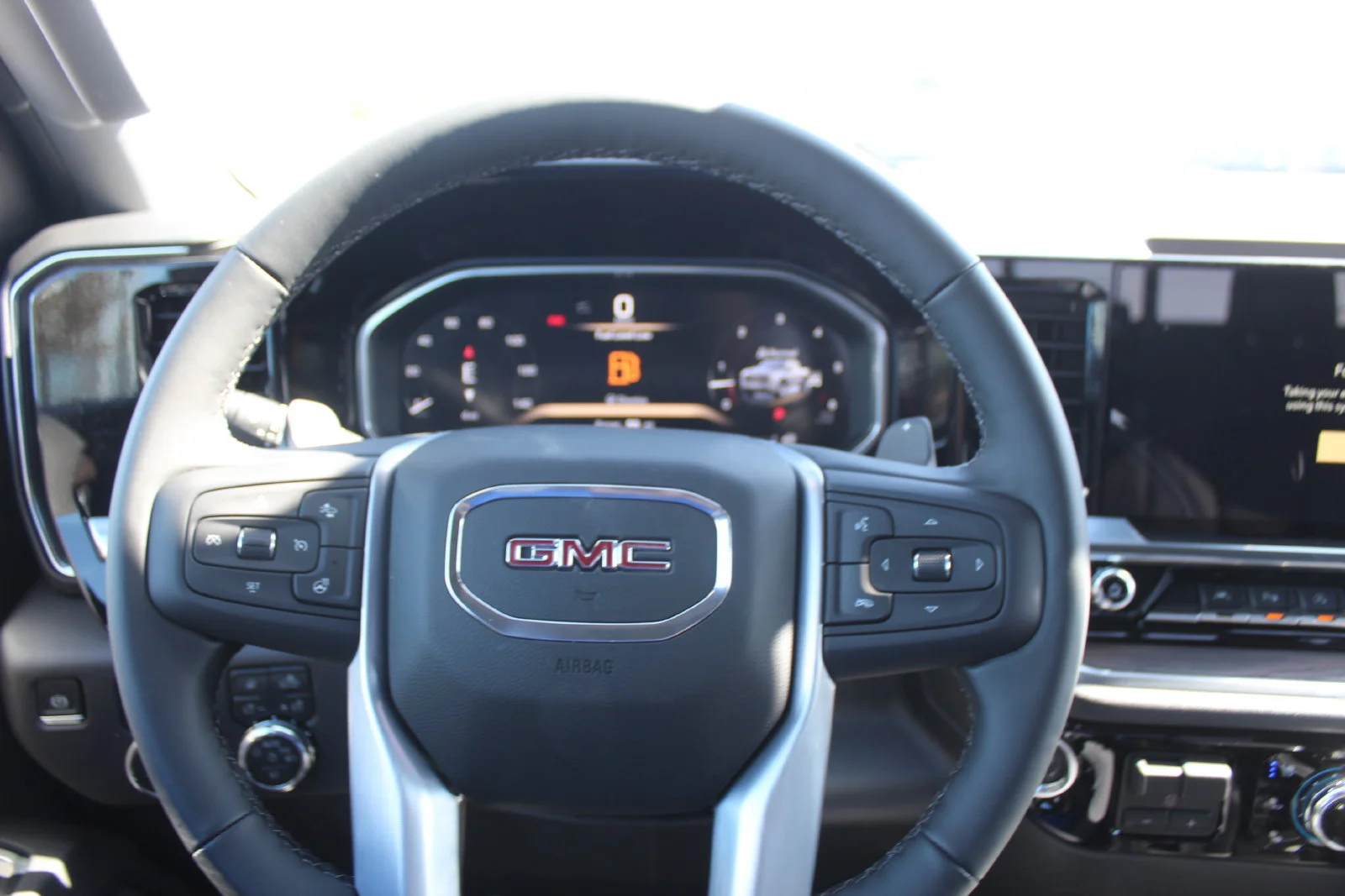 2026 GMC Sierra 1500 SLT - Photo 12