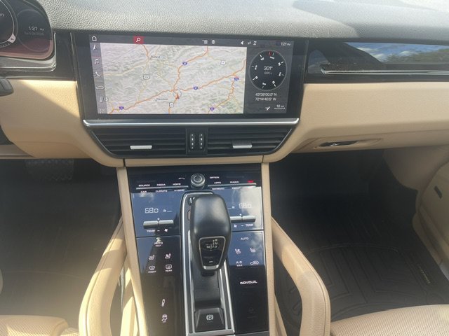 Used 2019 White Porsche E-Hybrid image 21