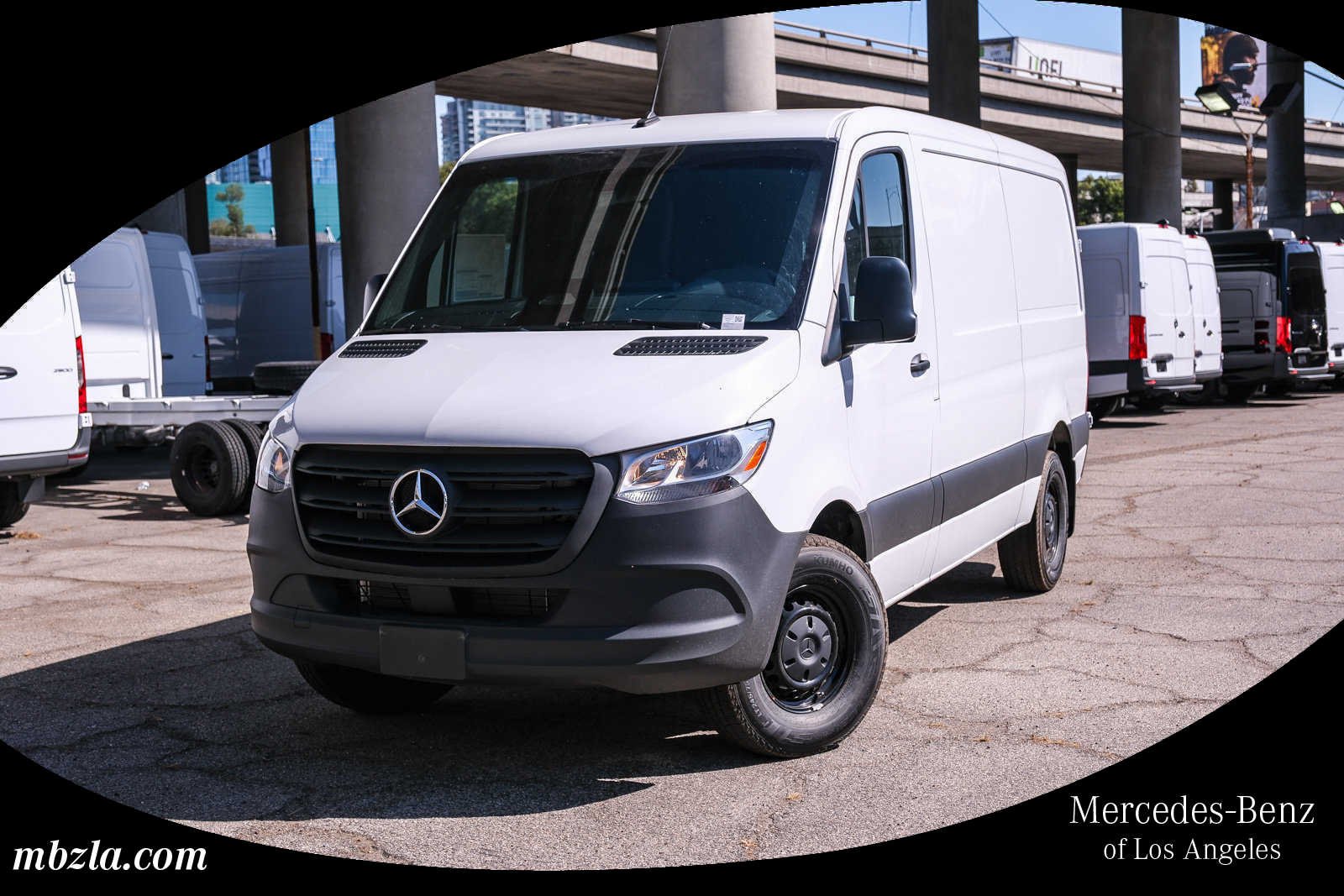 2026 Mercedes-Benz Sprinter Cargo Van Cargo 144 WB  RWD 2.0L 4-Cylinder