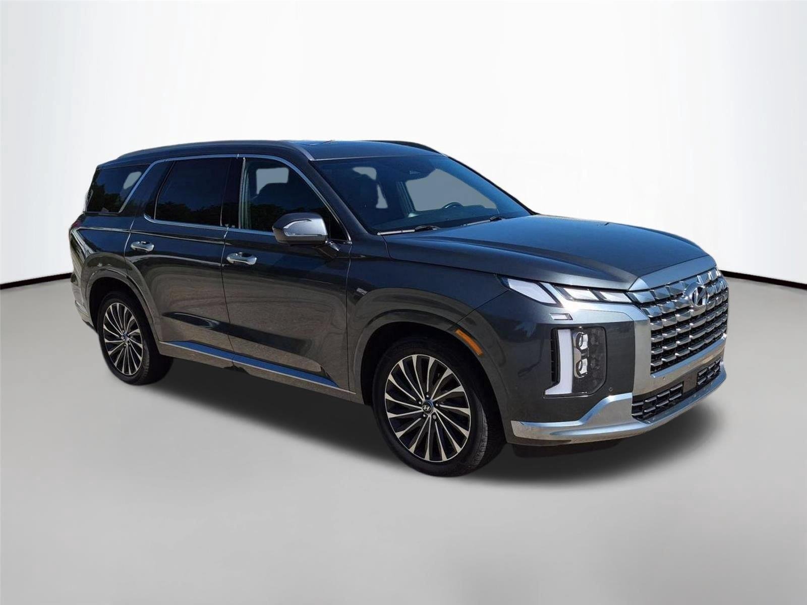 Used 2023 Robust Emerald Hyundai Calligraphy image 7