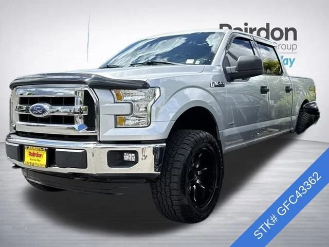 Used 2016 Ingot Silver Metallic Ford XLT image 3