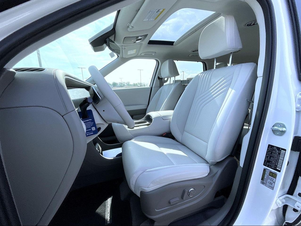 New 2026 White Hyundai SEL Premium image 11
