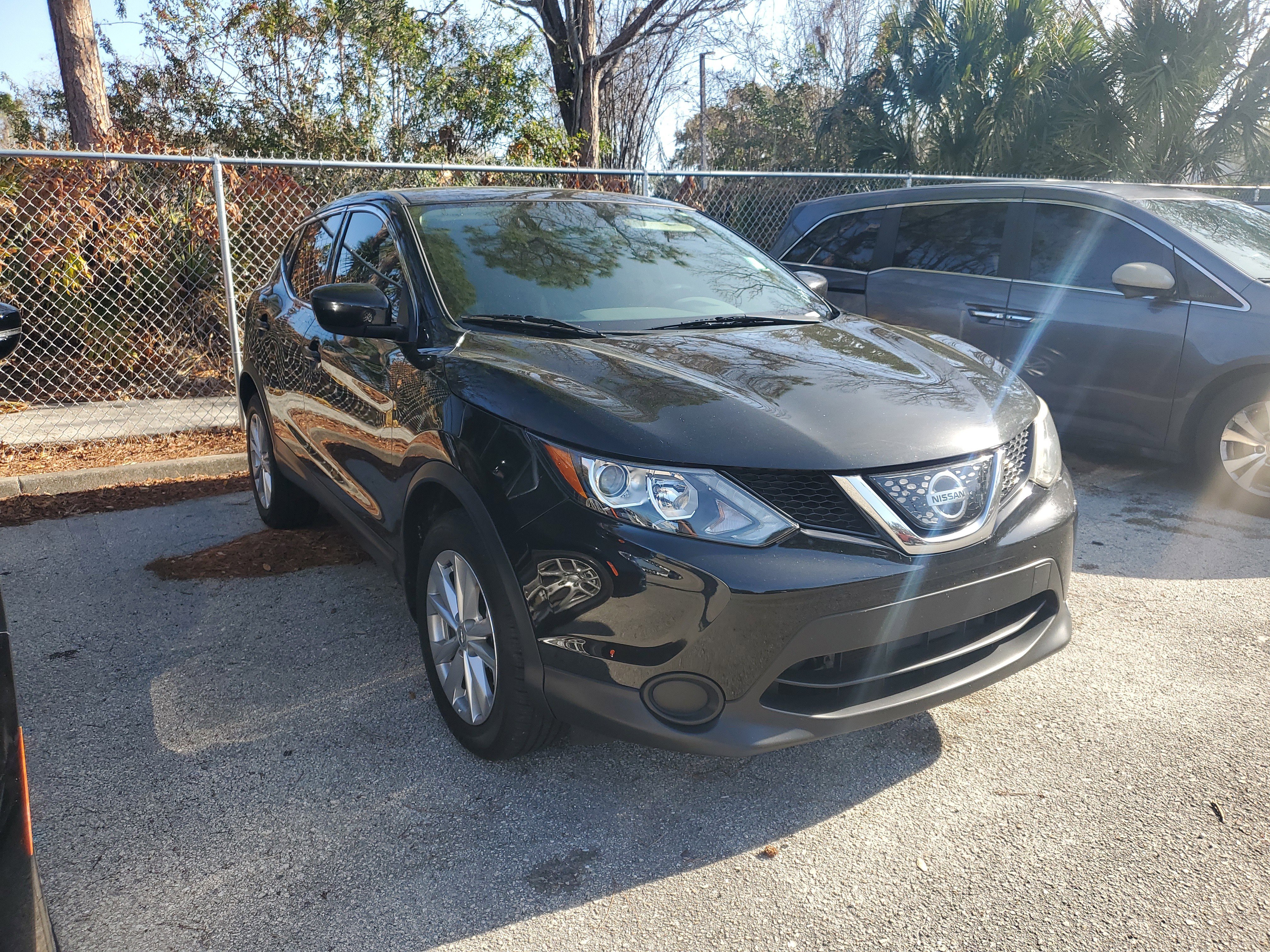 2018 Nissan Rogue Sport S