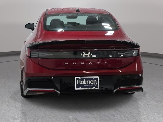 Used 2024 Red Hyundai SEL image 7
