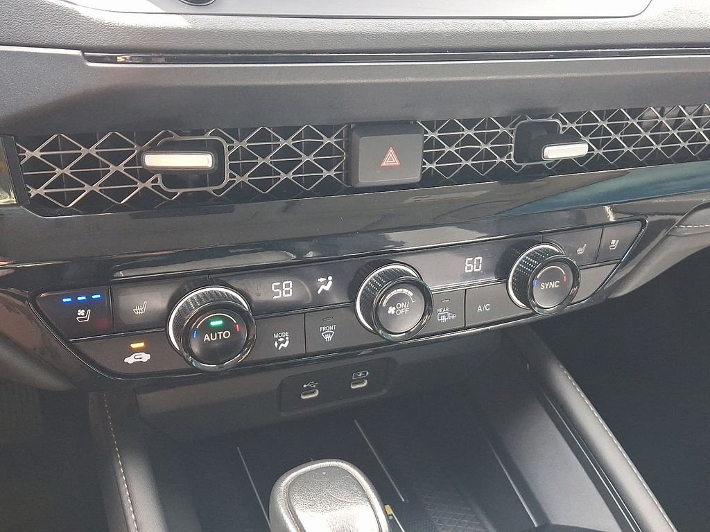 2023 Honda Accord Hybrid Touring - Photo 17