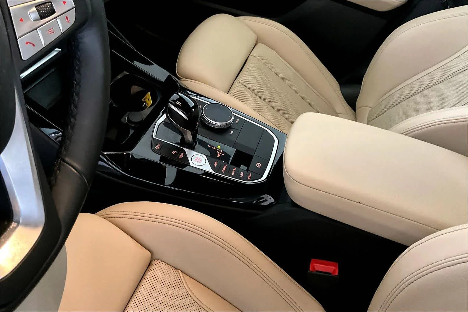 Used 2023 Alpine White BMW xDrive30i image 16