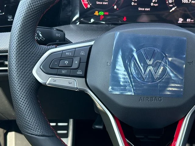 New 2026 Opal White Pearl Volkswagen SE image 30