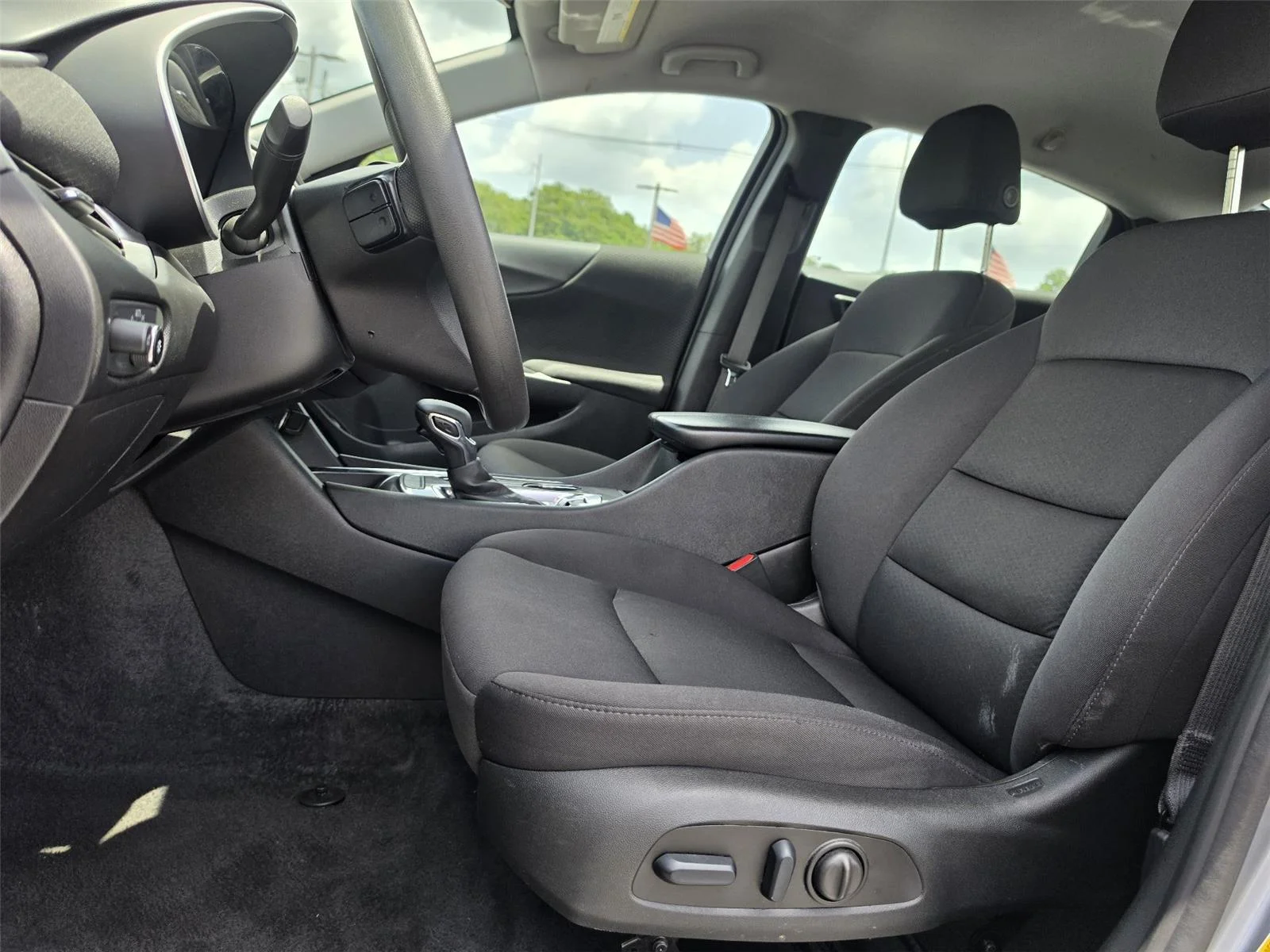 Used 2024 Sterling Gray Metallic Chevrolet LT image 15
