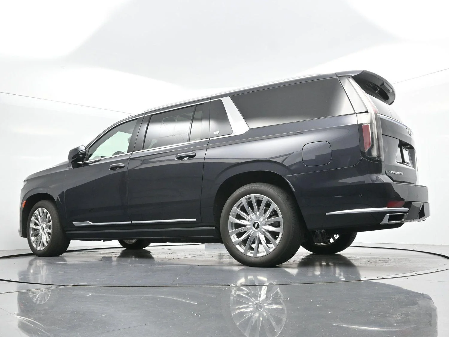 Used 2024 Galactic Gray Metallic Cadillac Premium Luxury Platinum image 55