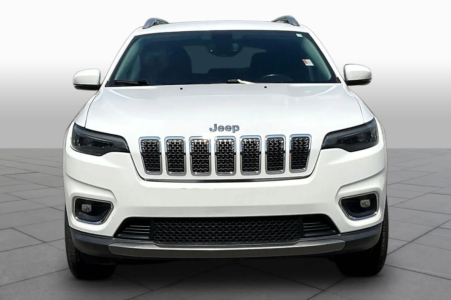 Used 2020 Bright White Clearcoat Jeep Limited image 3