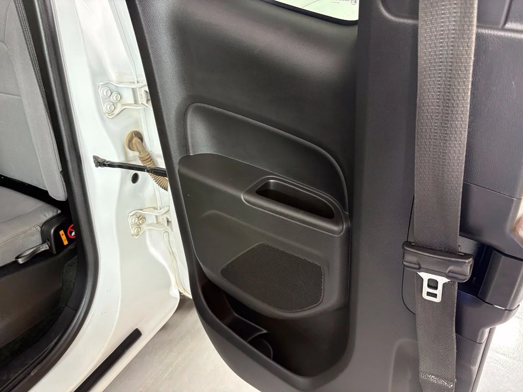 Used 2018 SUMMIT WHITE Chevrolet 4WD Work Truck image 41