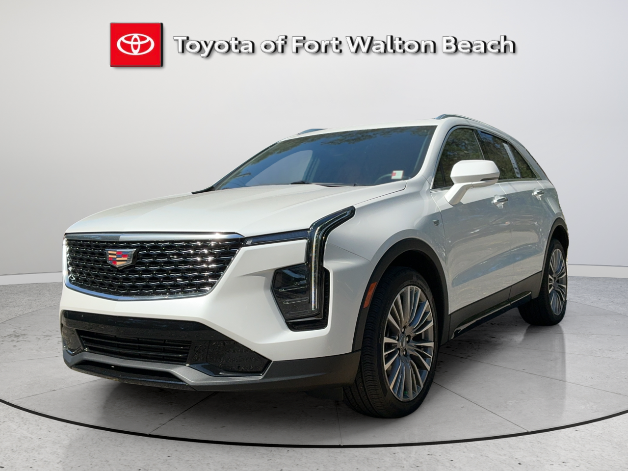 2024 Cadillac XT4 Premium Luxury