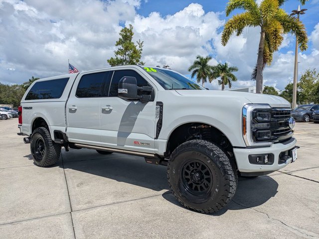 2026 Ford Super Duty F-350 SRW Platinum
