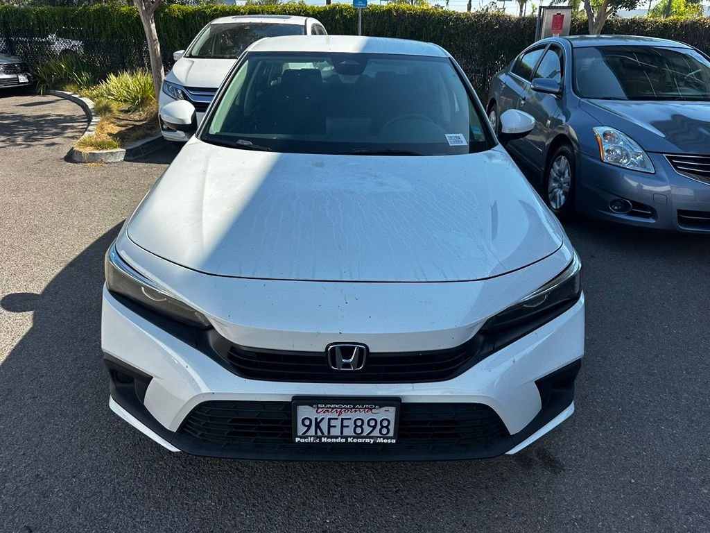 Used 2024  Honda LX image 2