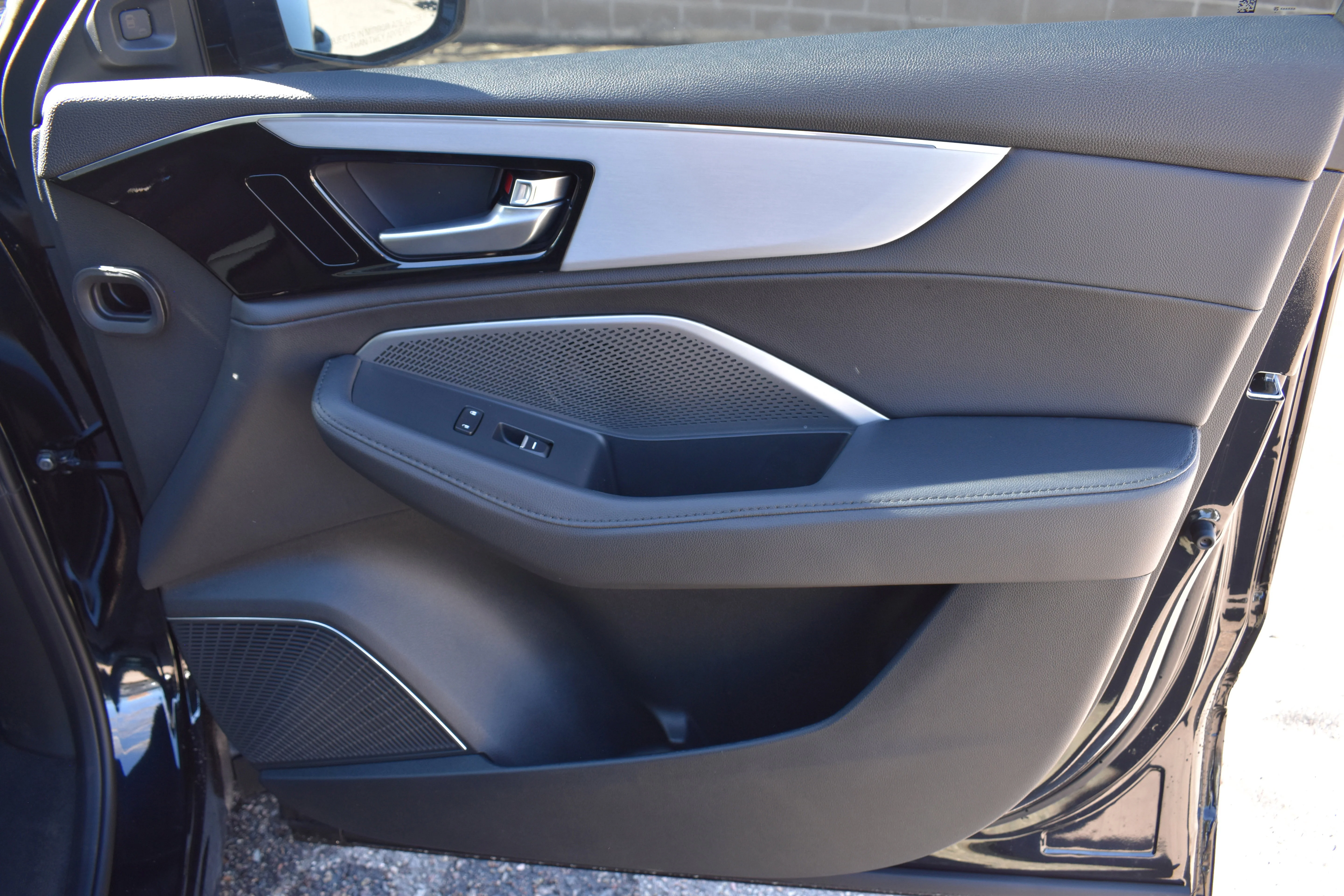 New 2026 Majestic Black Pearl Acura 4MDX image 35