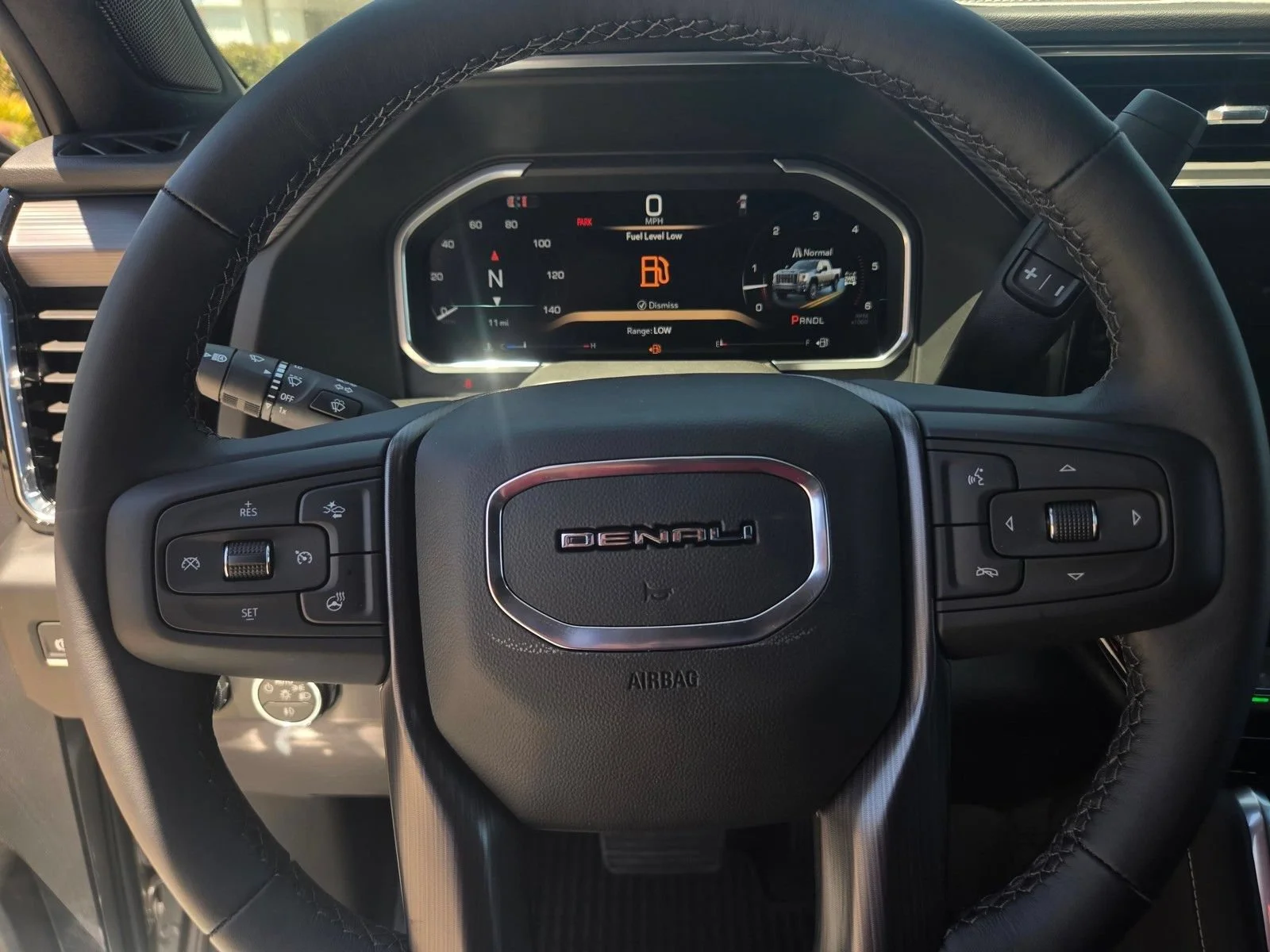 2026 GMC Sierra 2500HD Denali Ultimate - Photo 33