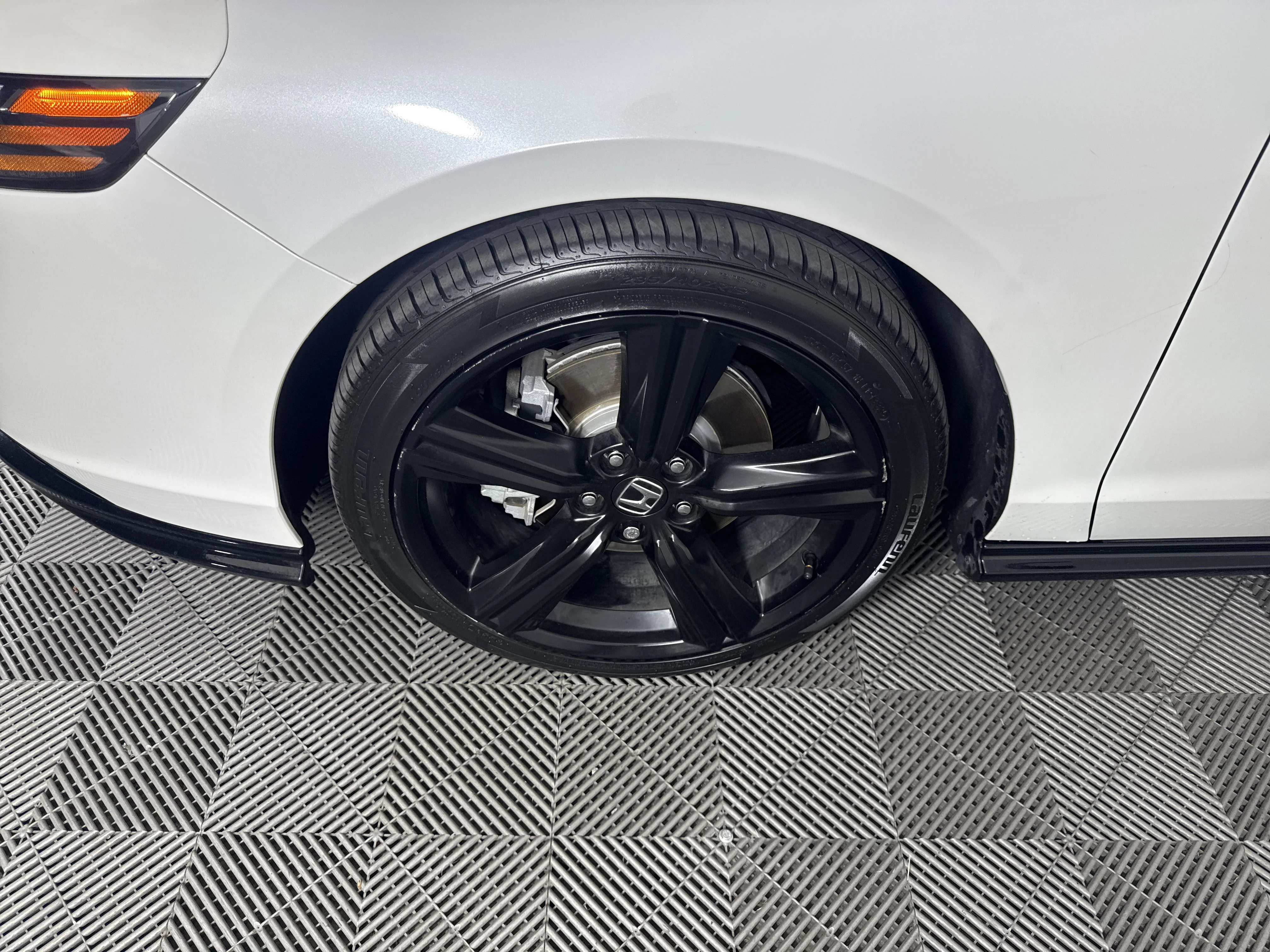 2023 Honda Accord Hybrid Sport-L - Photo 11