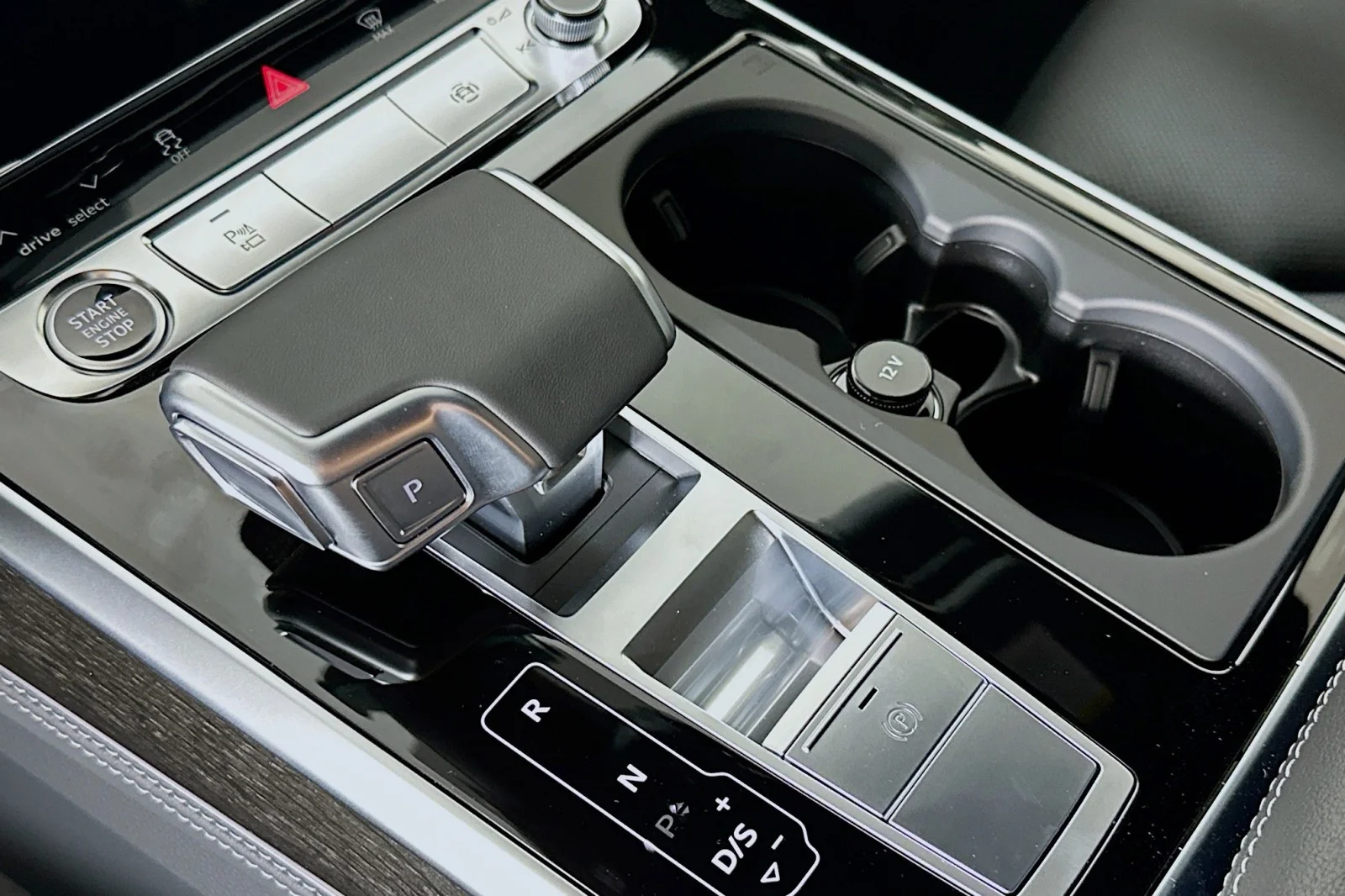 New 2026 Daytona Gray Pearl Effect Audi S line Premium Plus image 7