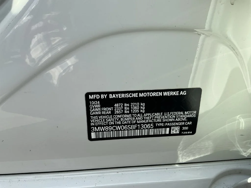 Used 2025 White BMW 330i xDrive image 31