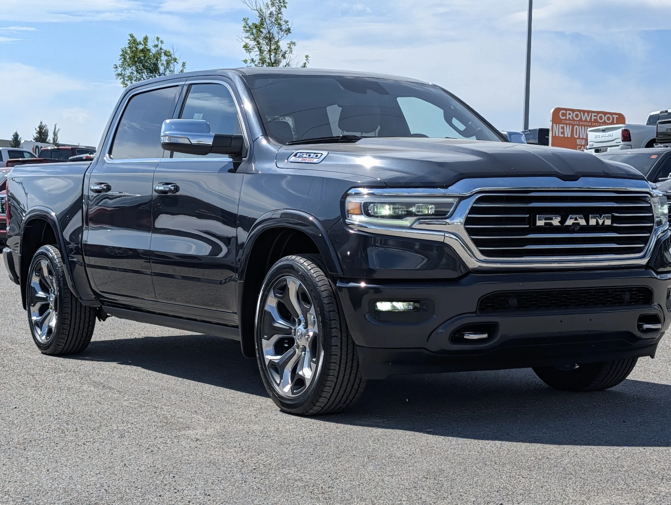 Certified Used 2020 Silver RAM Longhorn - 4x4 - EcoDiesel - Panoramic Sunroo - Longhorn 4x4 Crew Cab 57 Box image 2