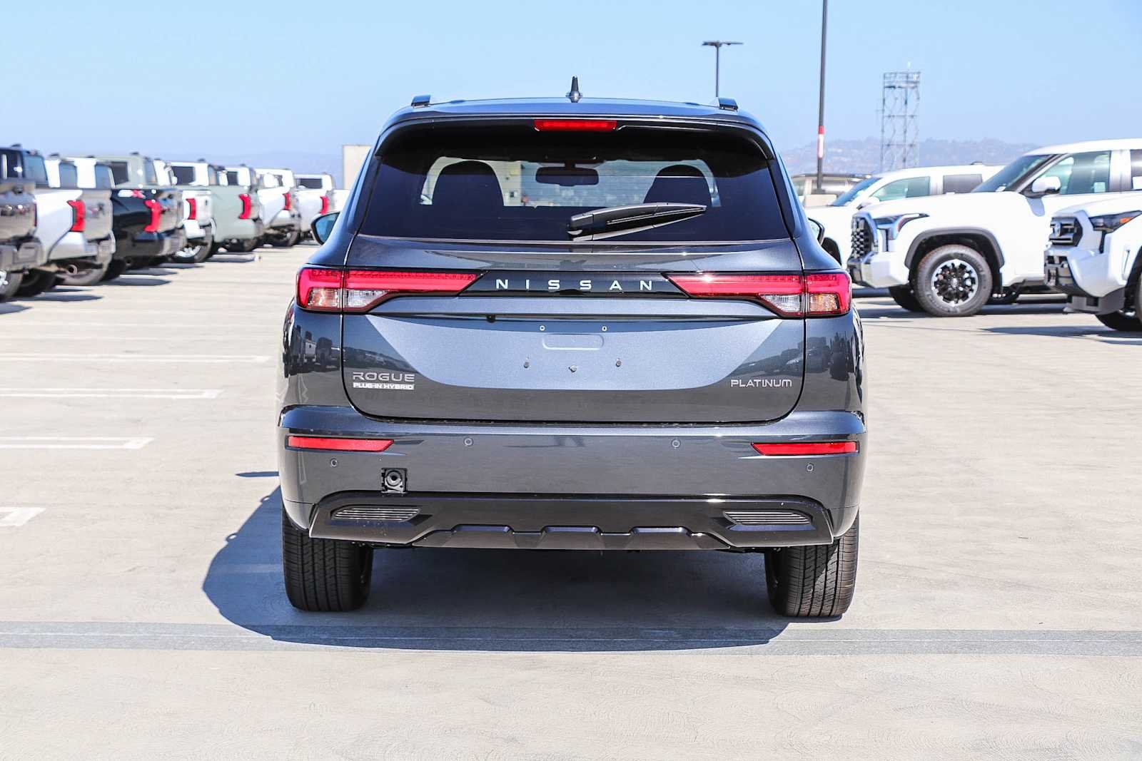 New 2026 Moonrock Gray Nissan Platinum image 7