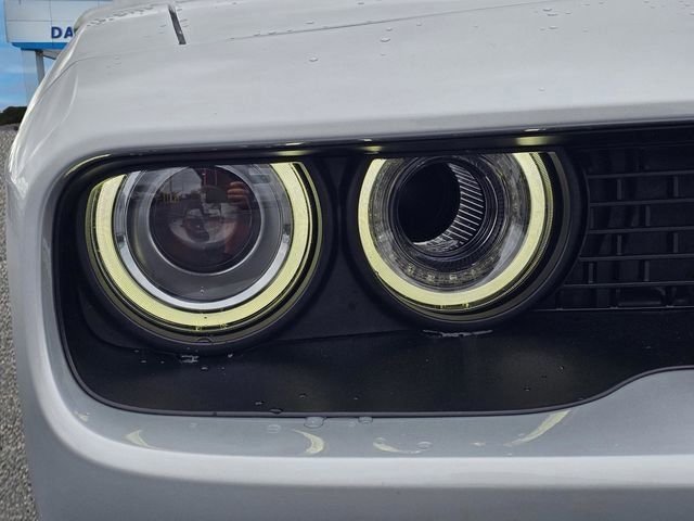 Used 2023 Silver Dodge SRT Hellcat Jailbreak image 3