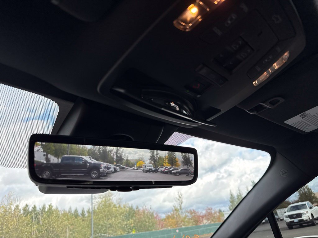 Used 2025 Wind Chill Pearl Toyota Platinum image 17