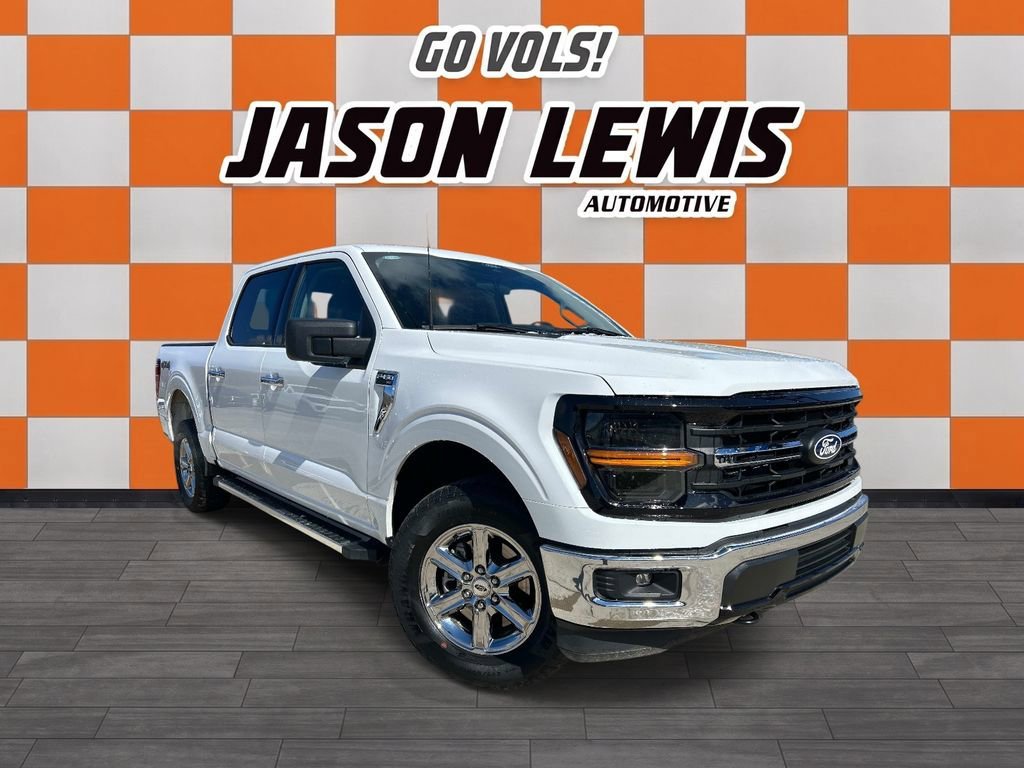 Used 2025 Oxford White Ford XLT image 2