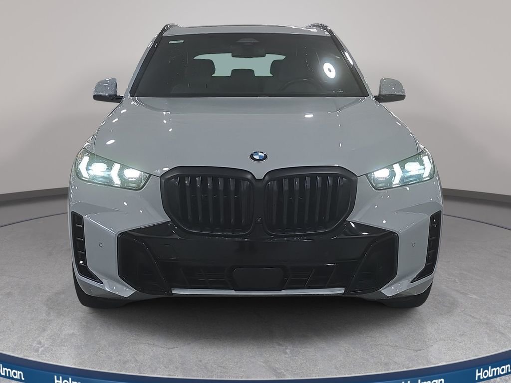 Certified Used 2024 Brooklyn Grey Metallic BMW sDrive40i image 3