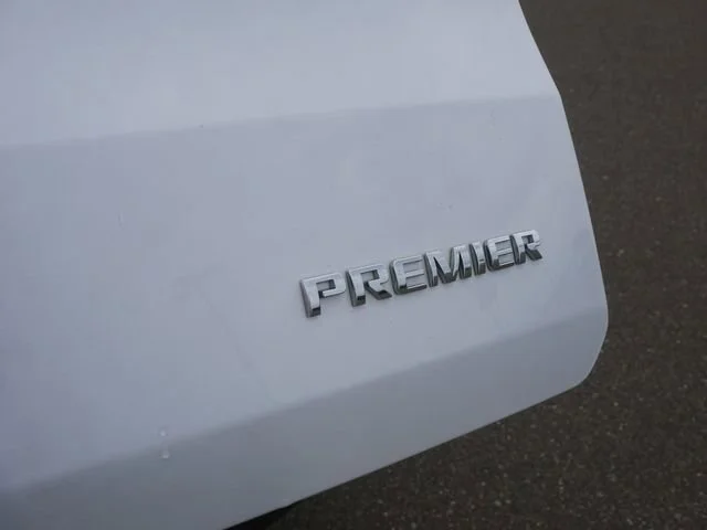 2023 Chevrolet Traverse Premier - Photo 18