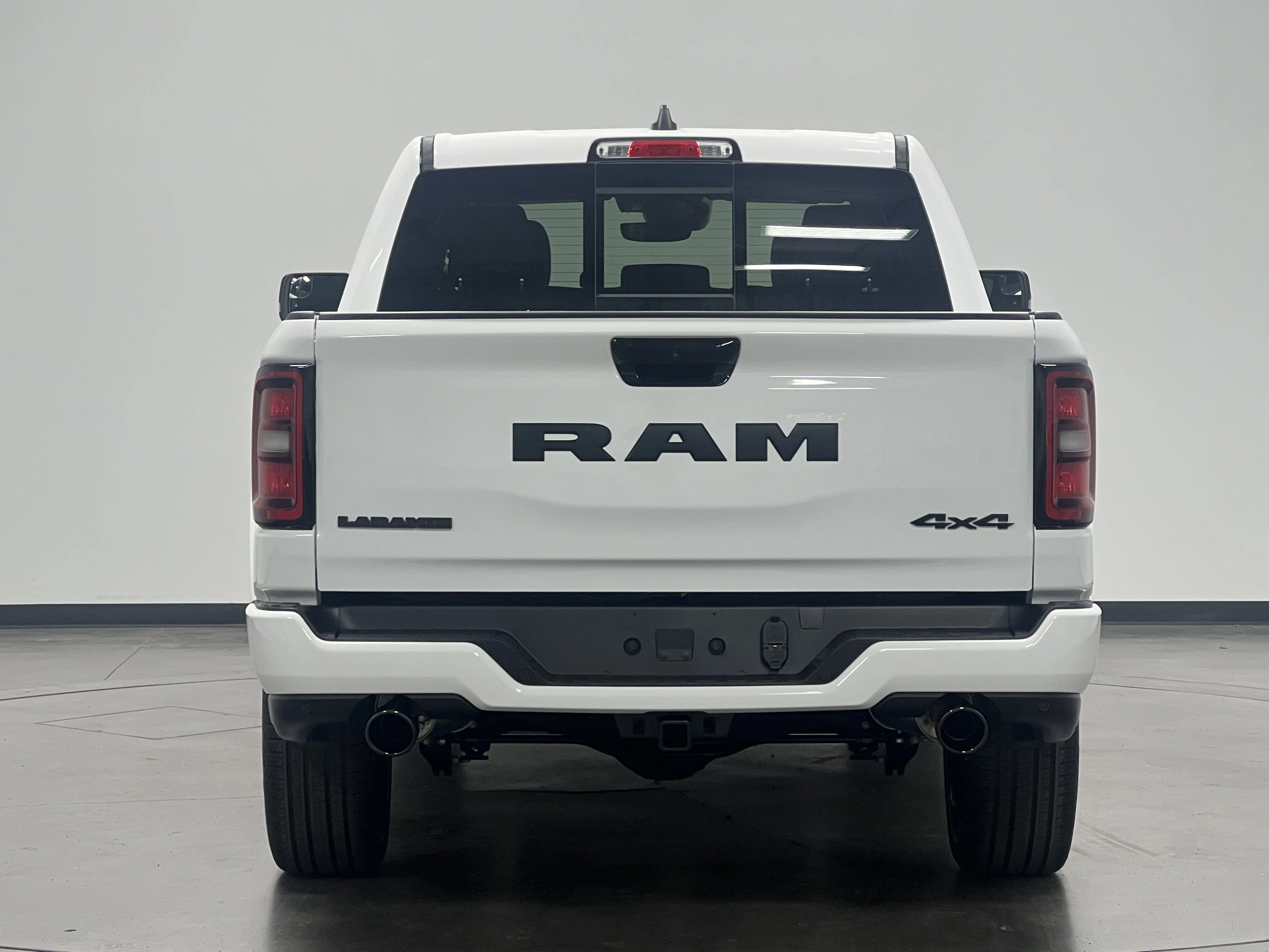 2026 RAM 1500 Laramie - Photo 7