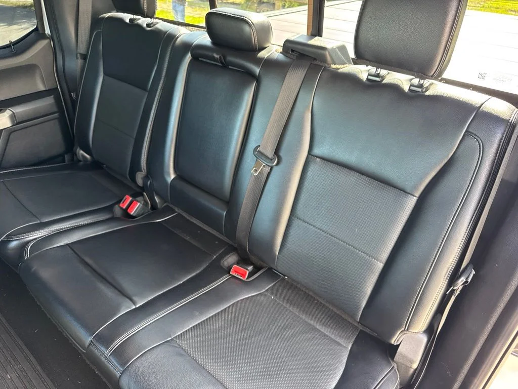 Used 2019 Silver Ford Lariat image 11